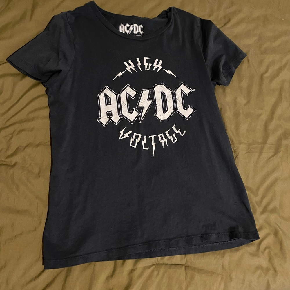 gray ACDC shirt
